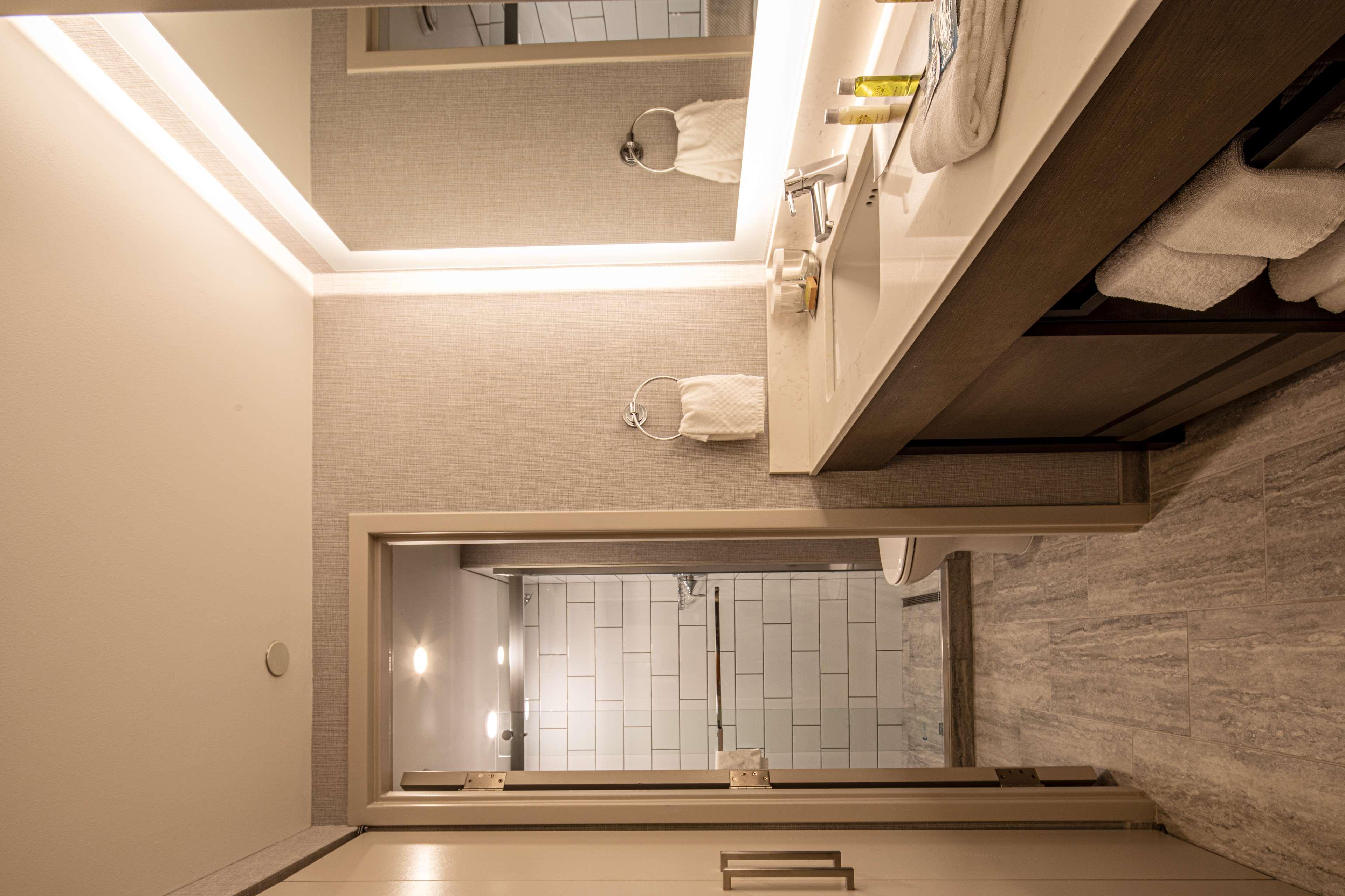 Doubletree By Hilton Pittsburgh Airport Hotel Moon Township Ngoại thất bức ảnh