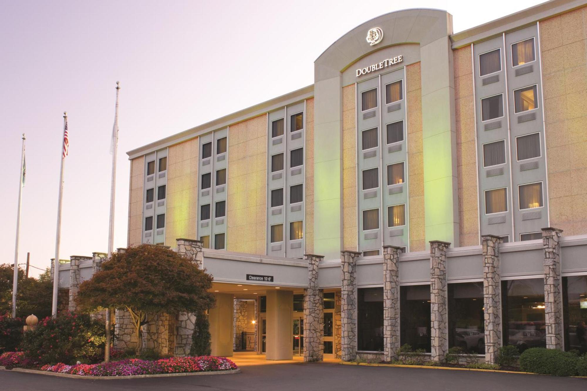 Doubletree By Hilton Pittsburgh Airport Hotel Moon Township Ngoại thất bức ảnh