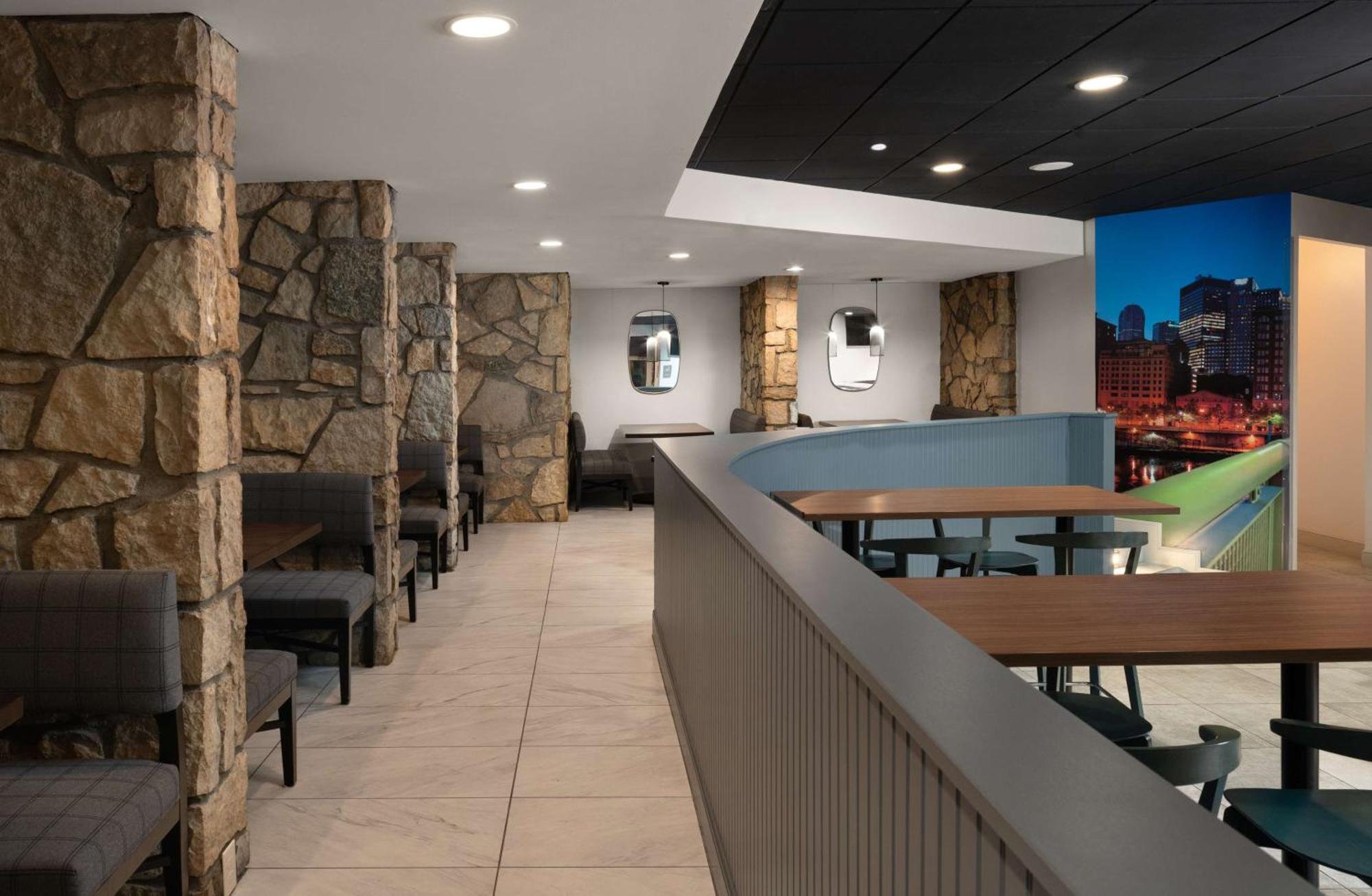 Doubletree By Hilton Pittsburgh Airport Hotel Moon Township Ngoại thất bức ảnh