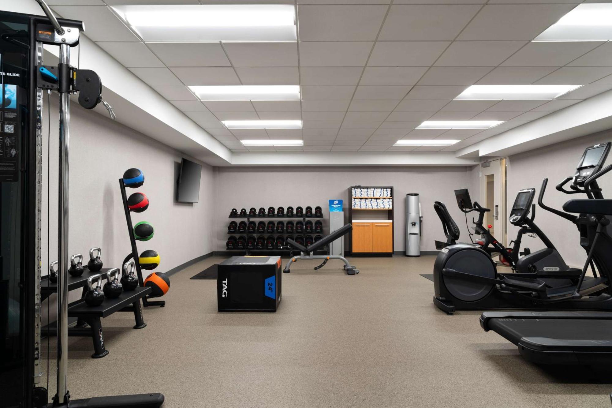 Doubletree By Hilton Pittsburgh Airport Hotel Moon Township Ngoại thất bức ảnh