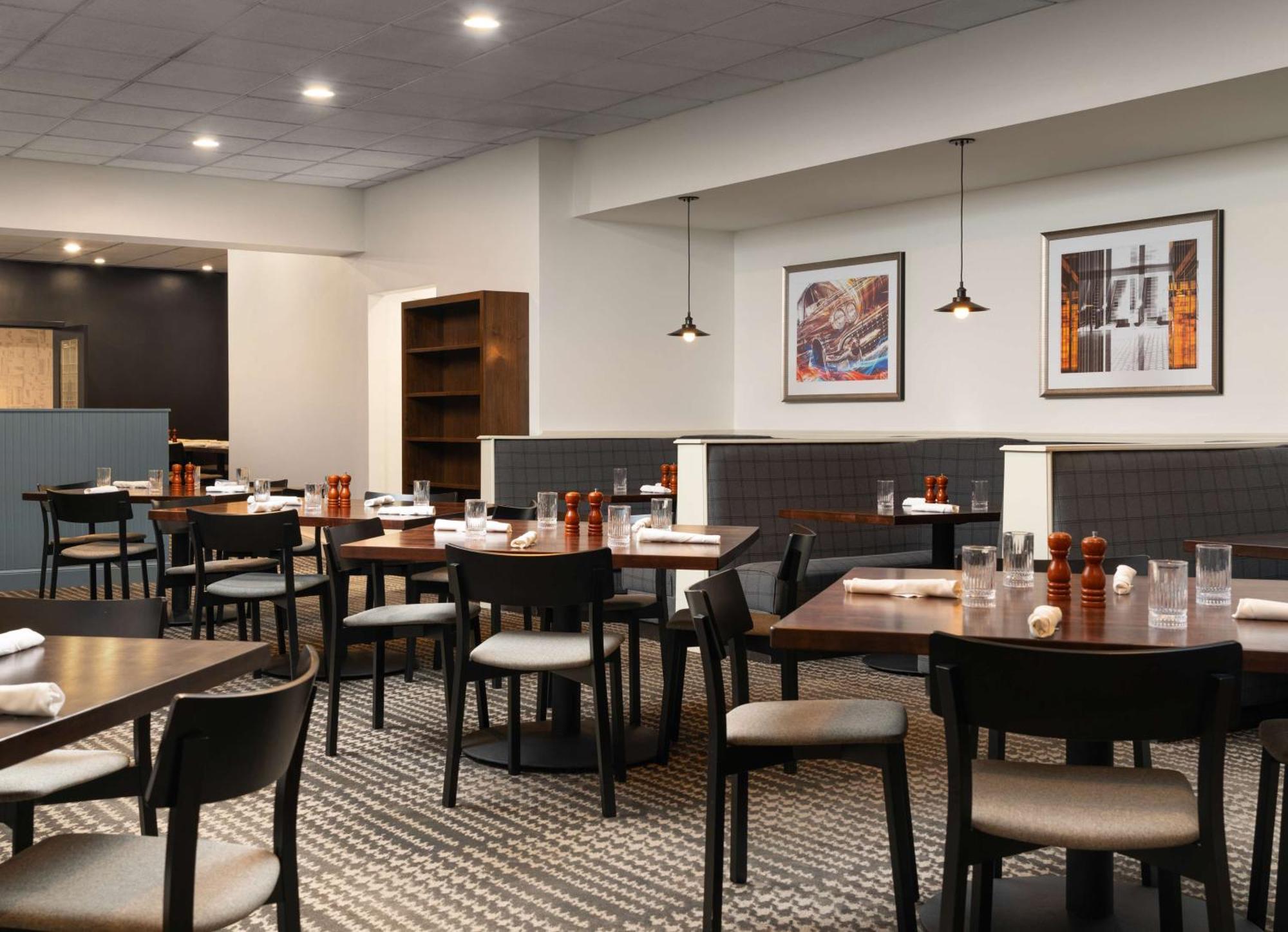 Doubletree By Hilton Pittsburgh Airport Hotel Moon Township Ngoại thất bức ảnh