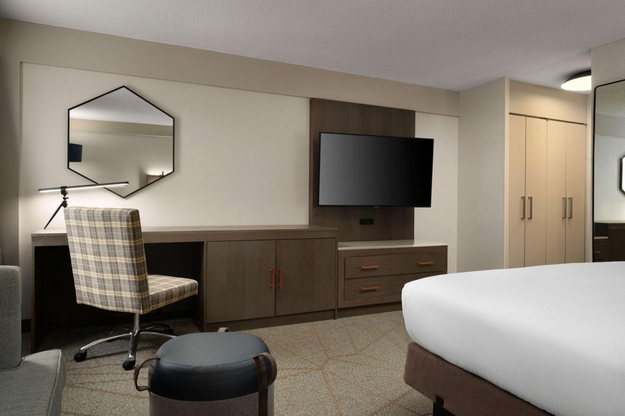 Doubletree By Hilton Pittsburgh Airport Hotel Moon Township Ngoại thất bức ảnh
